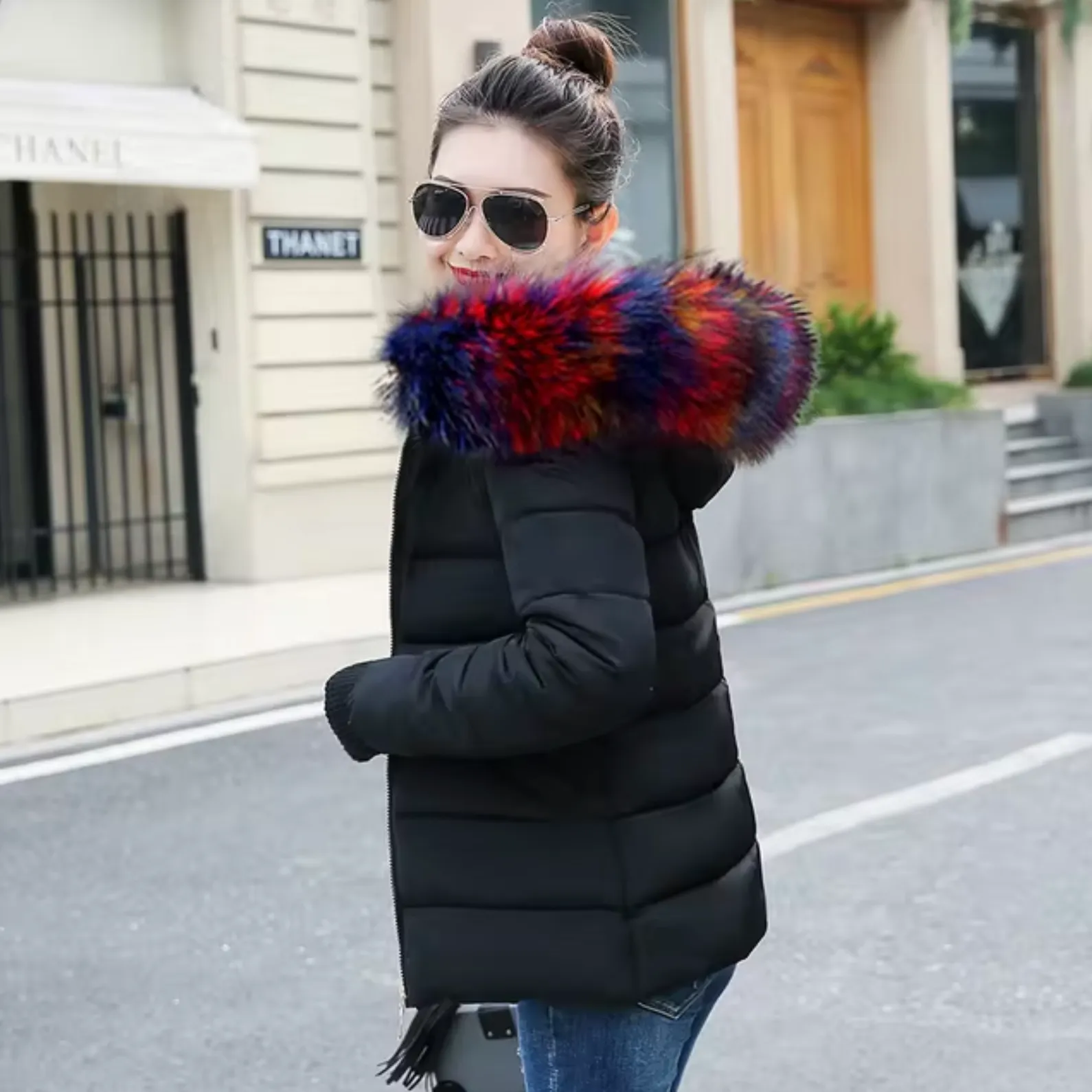 Autri Winterjacke | Warme kurze Winterjacke mit abnehmbarem Kunstfellkragen für Damen
