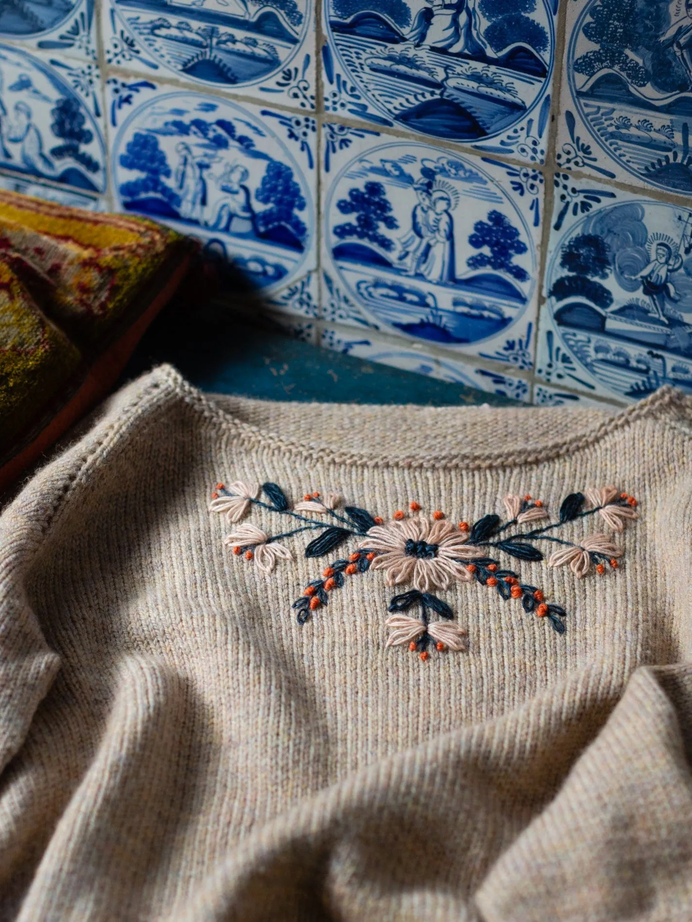 Embroidery on Knits- Judit Gummlich