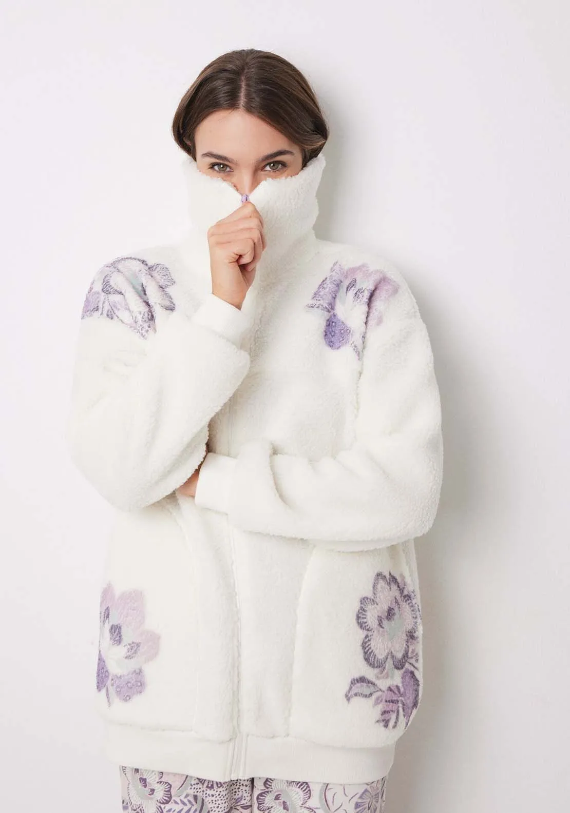 Medium Robe - Ivory