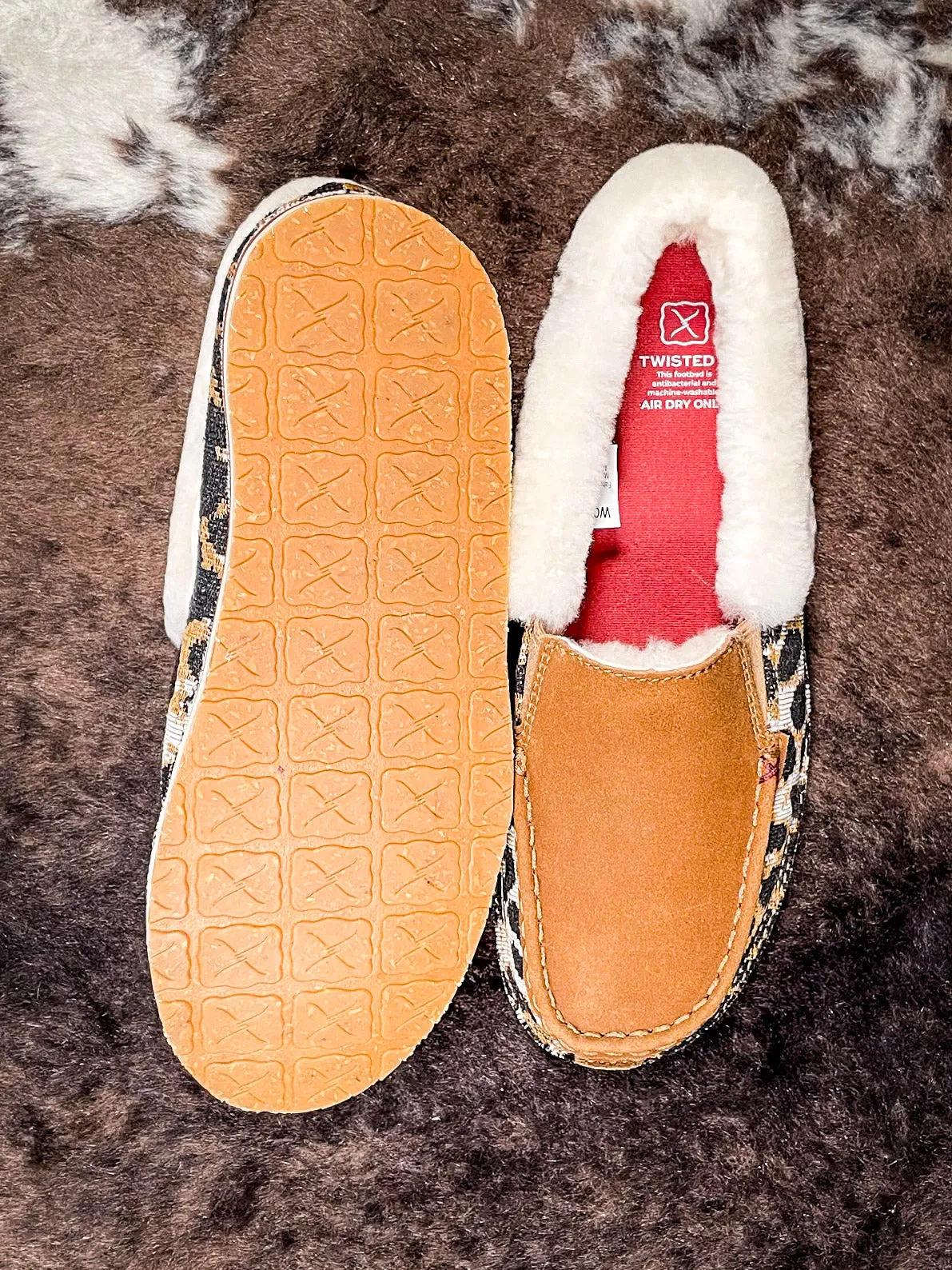 Mia Twisted X Slip - On Loafer - Tan & Cheetah